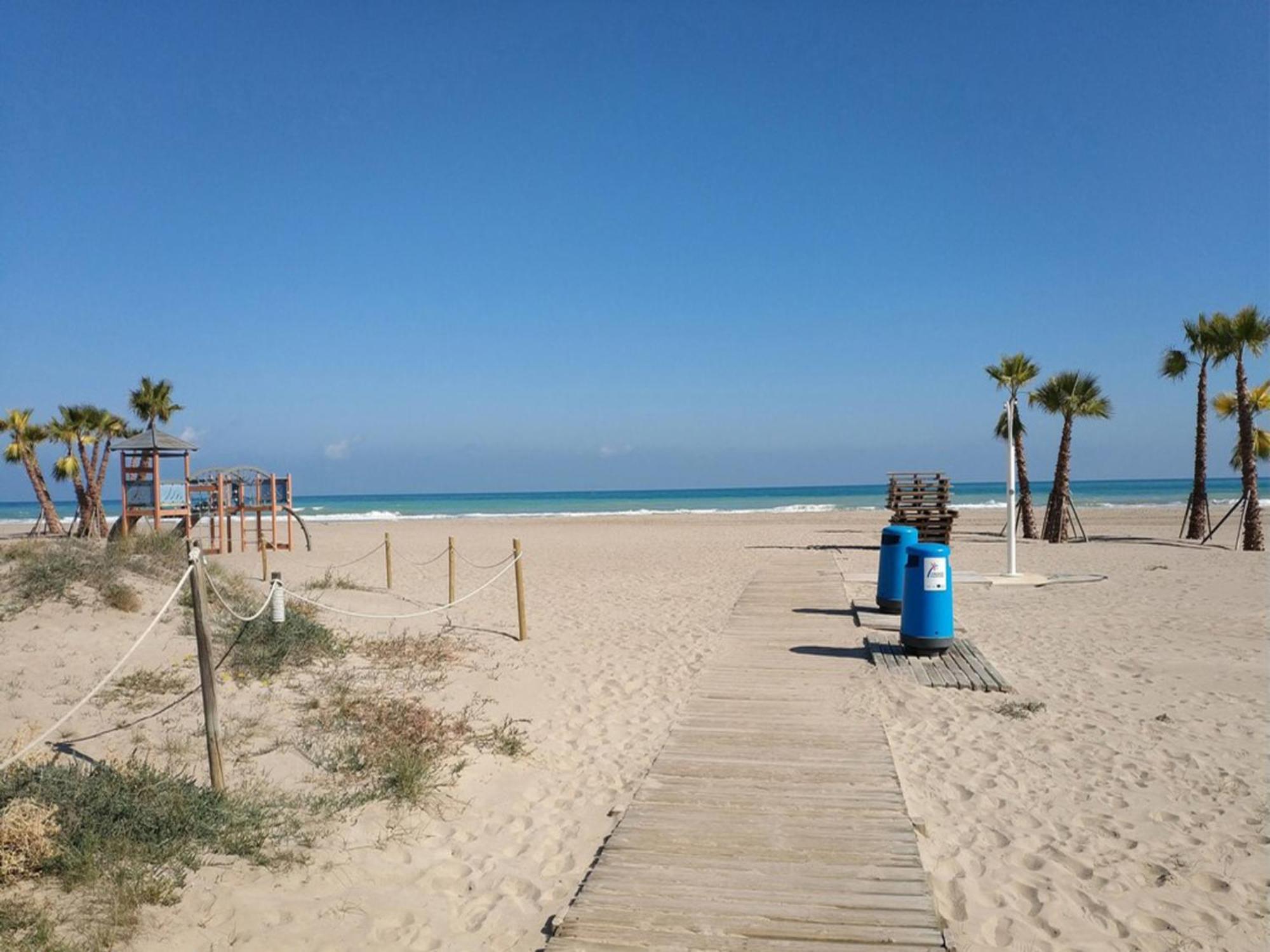 Apartamentos Canet De Berenguer 3000 カネット・デ・ベレンゲル エクステリア 写真